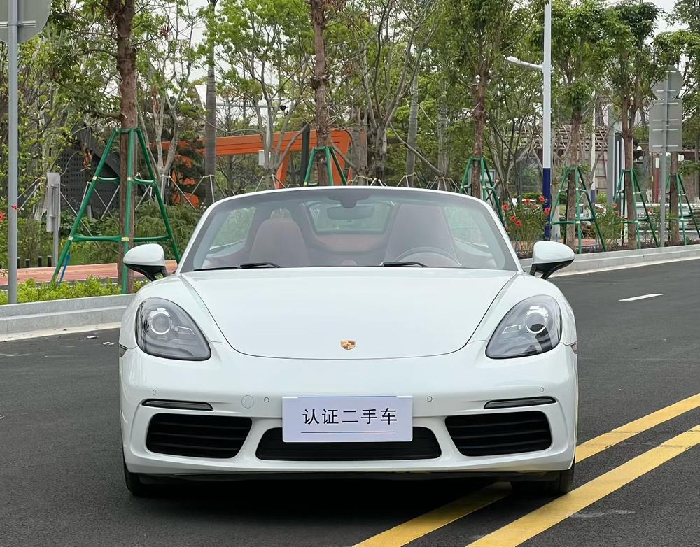 Porsche Porsche 718