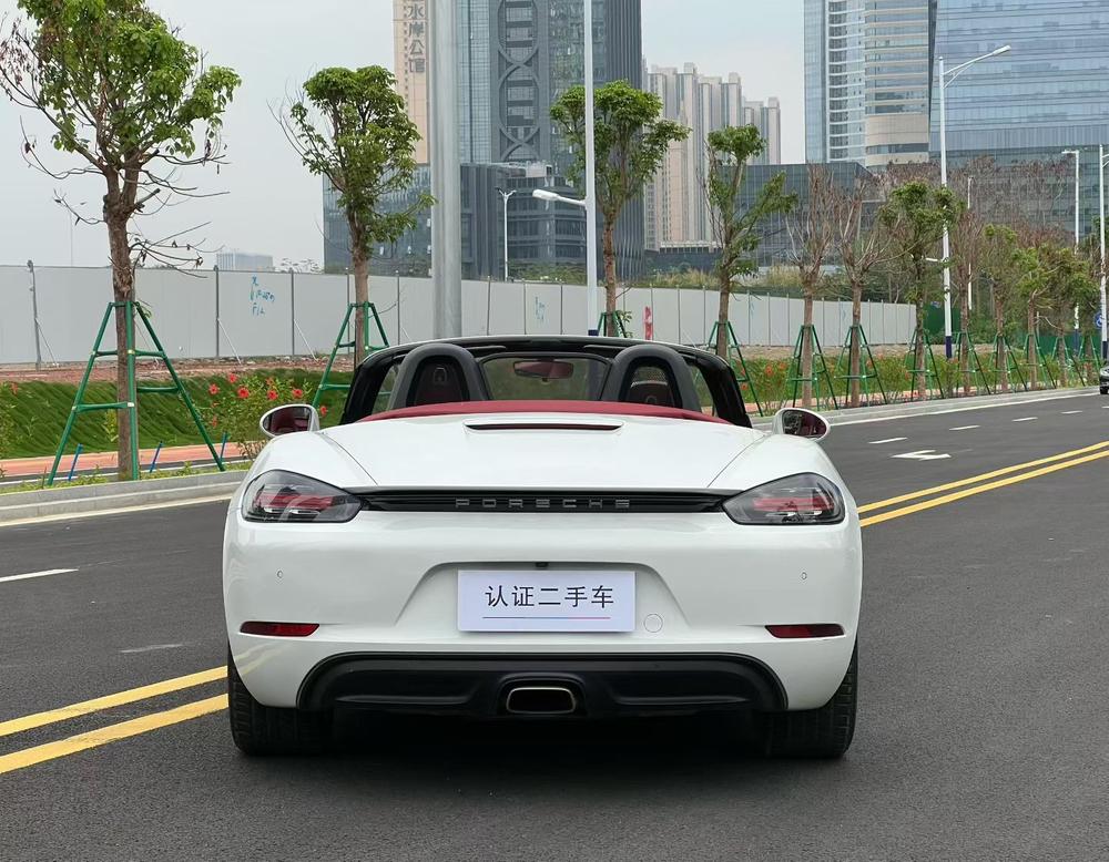 Porsche Porsche 718