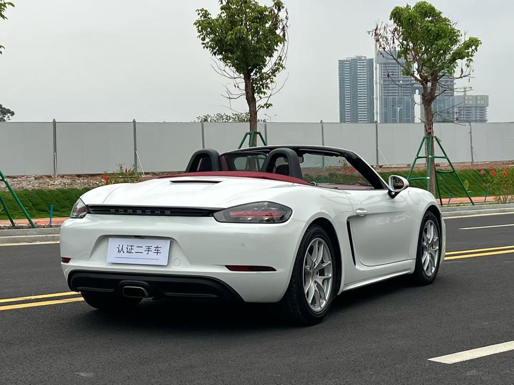 Porsche Porsche 718