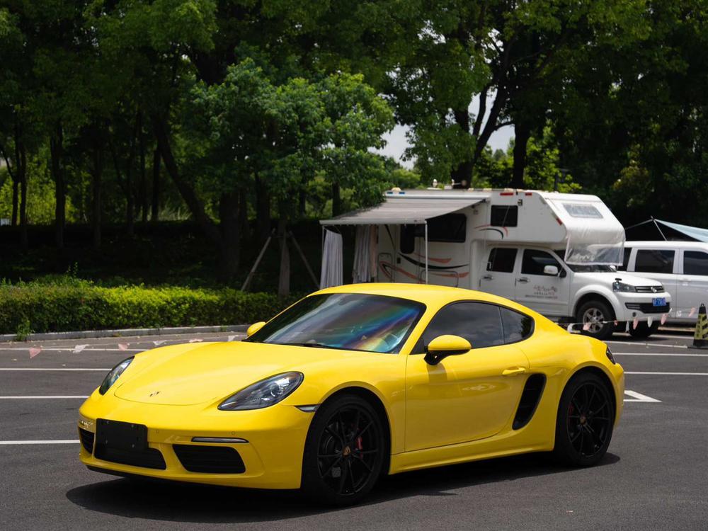 Porsche Porsche 718