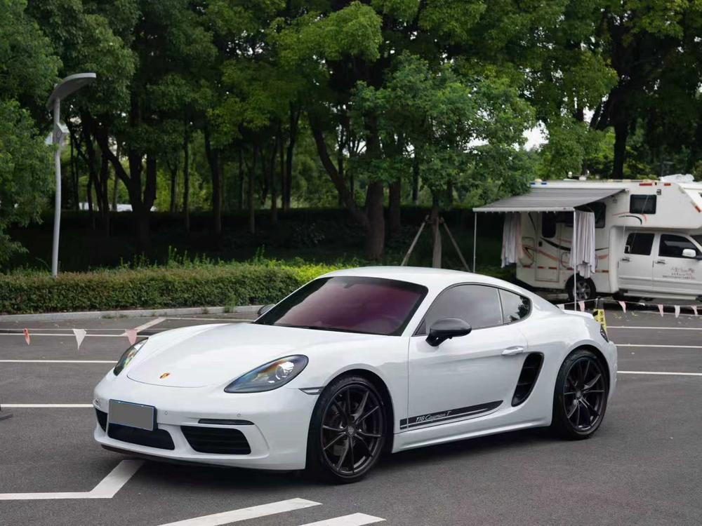 Porsche Porsche 718