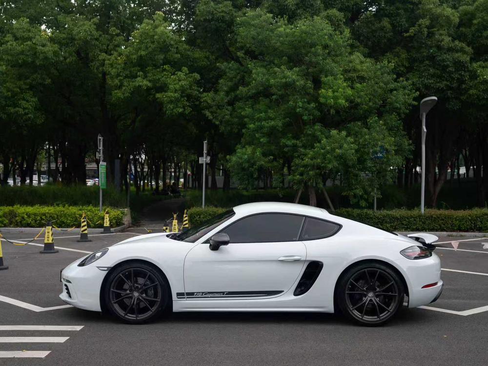 Porsche Porsche 718