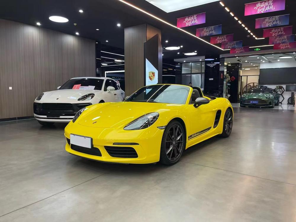 Porsche Porsche 718