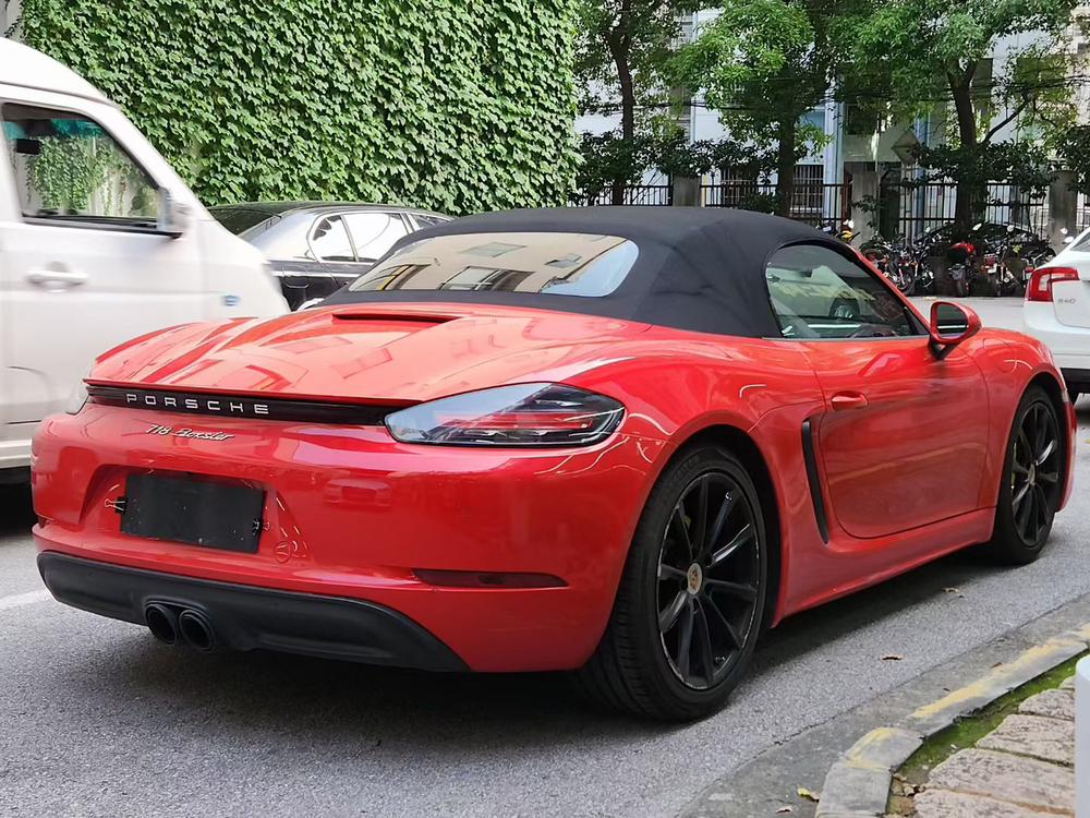 Porsche Porsche 718
