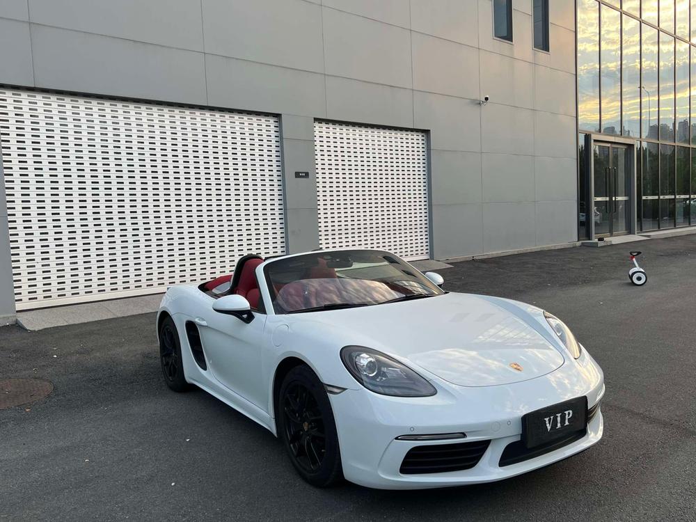 Porsche Porsche 718