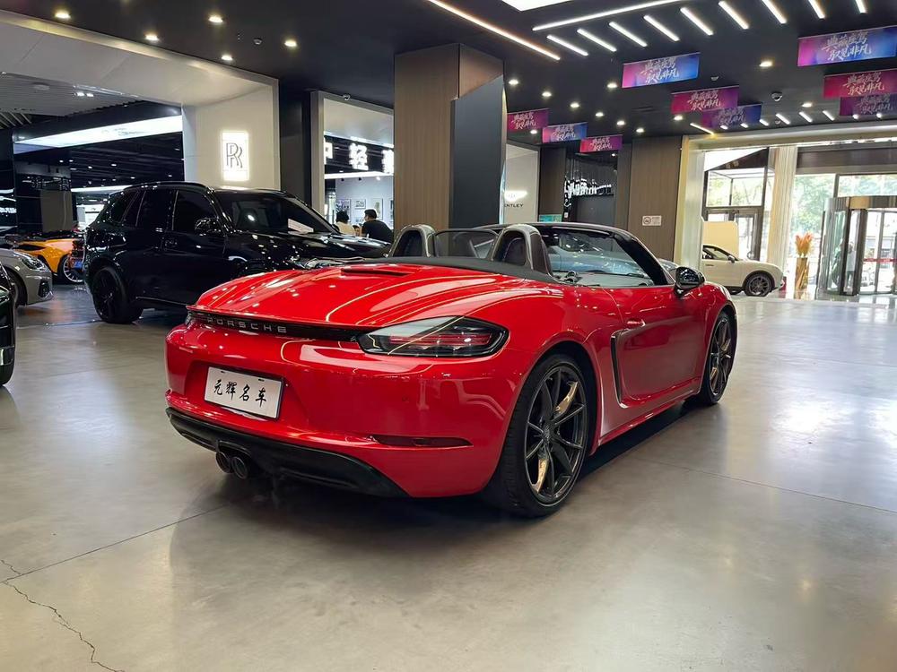 Porsche Porsche 718