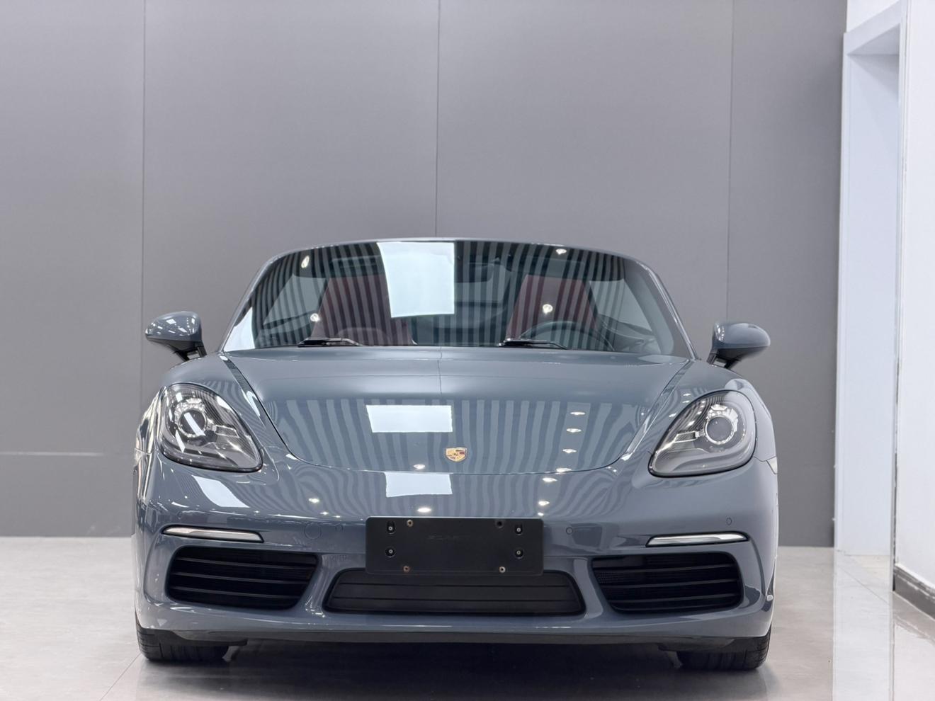 Porsche Porsche 718