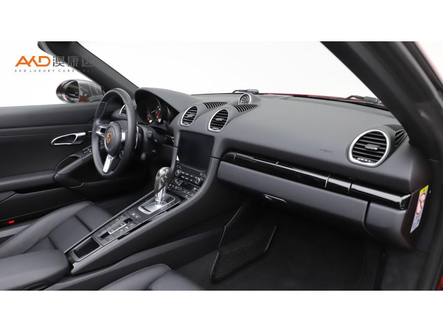 Porsche Porsche 718