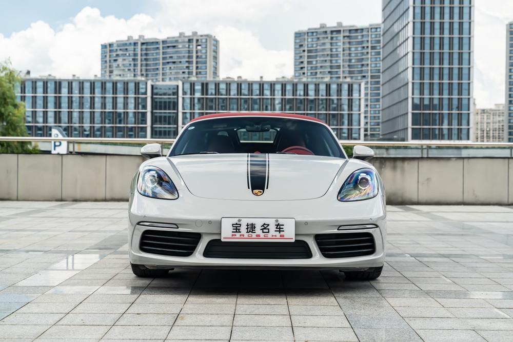 Porsche Porsche 718