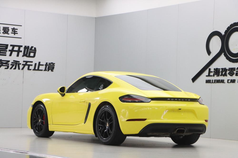 Porsche Porsche 718