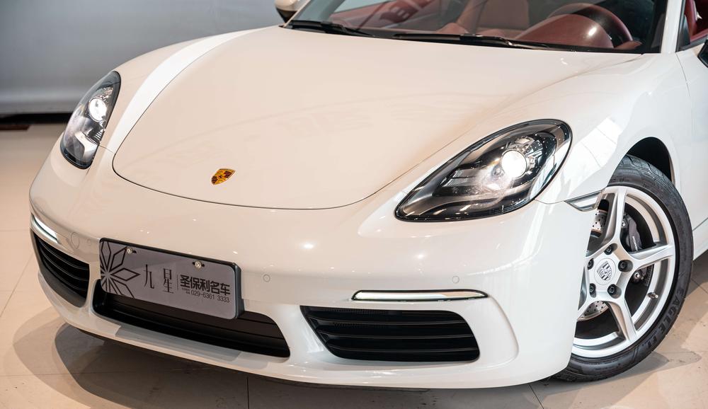 Porsche Porsche 718