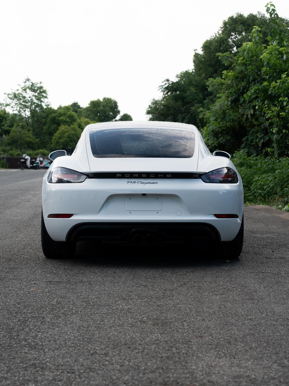 Porsche Porsche 718