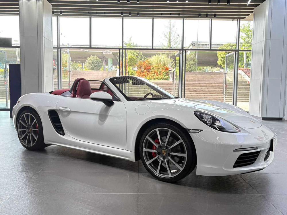 Porsche Porsche 718