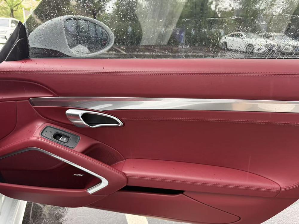 Porsche Porsche 718