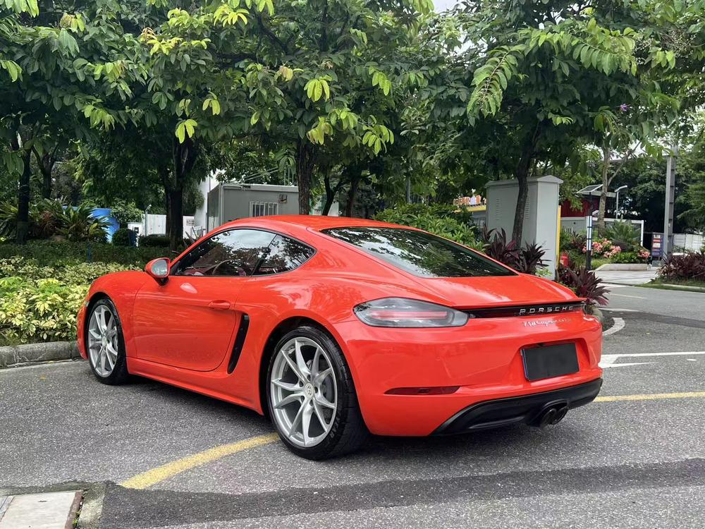 Porsche Porsche 718