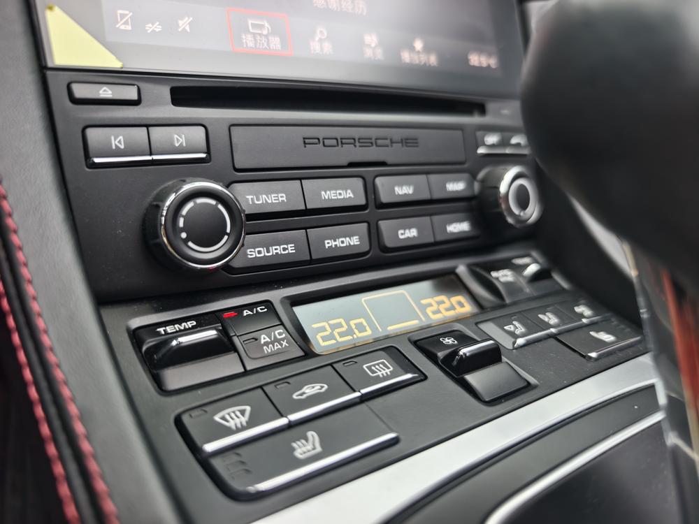 Porsche Porsche 718