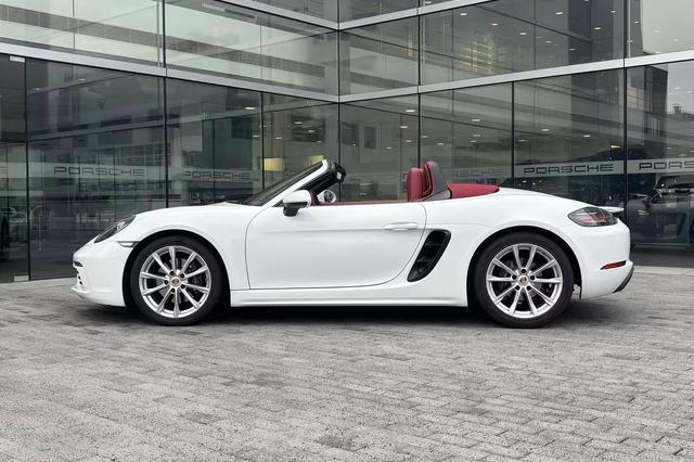 Porsche Porsche 718