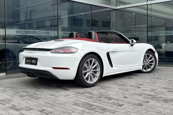 Porsche Porsche 718