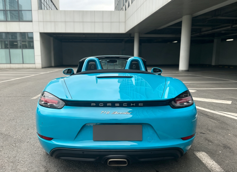 Porsche Porsche 718