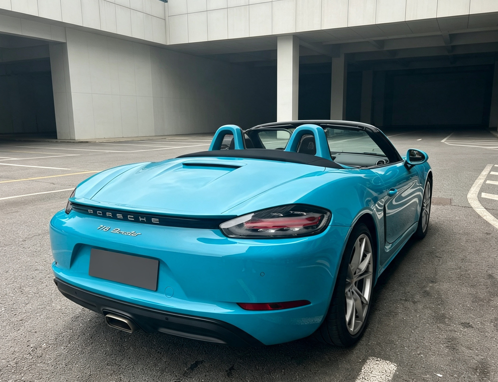 Porsche Porsche 718