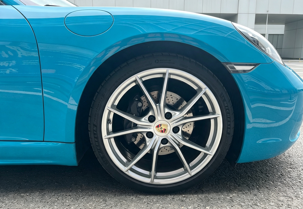 Porsche Porsche 718
