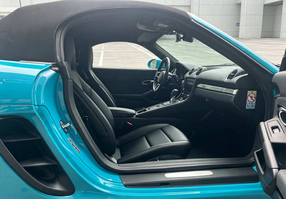 Porsche Porsche 718
