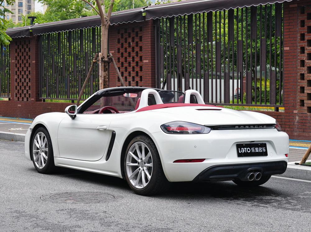 Porsche Porsche 718