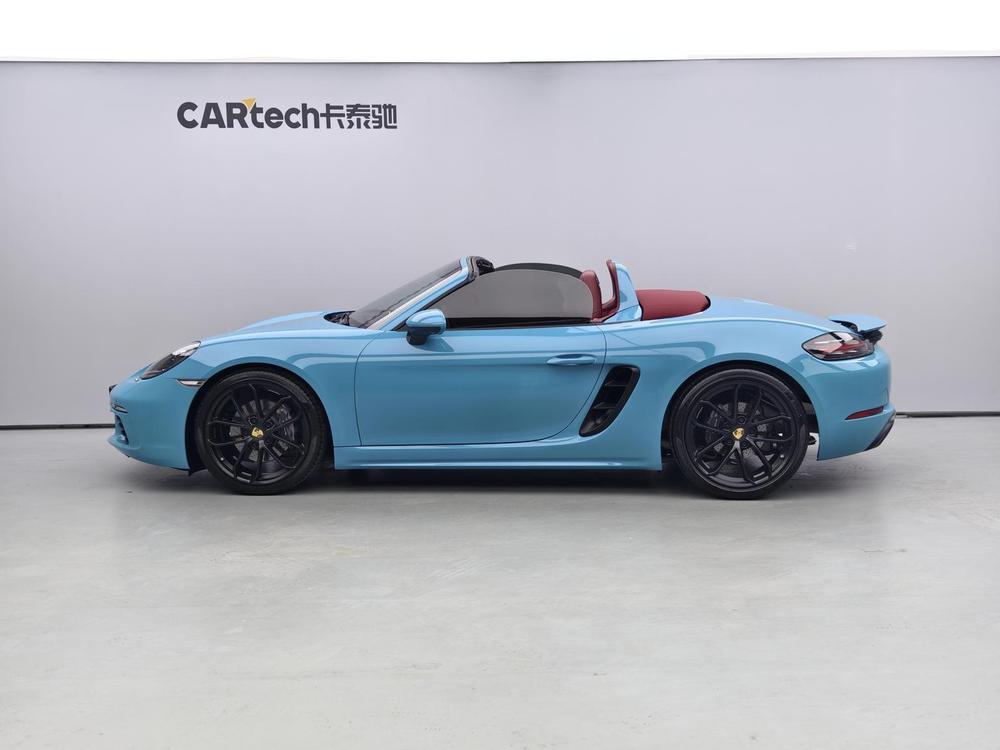 Porsche Porsche 718