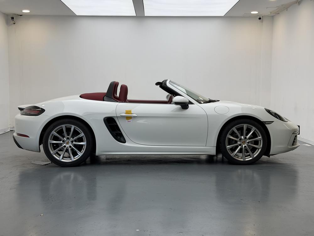 Porsche Porsche 718