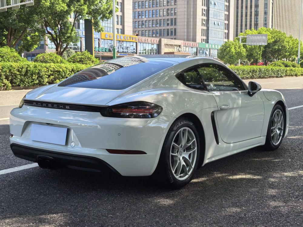 Porsche Porsche 718