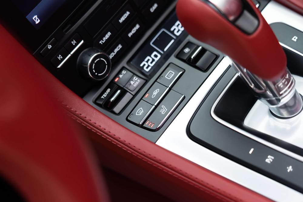 Porsche Porsche 718