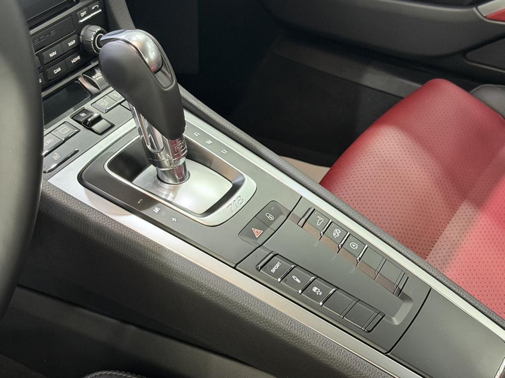 Porsche Porsche 718