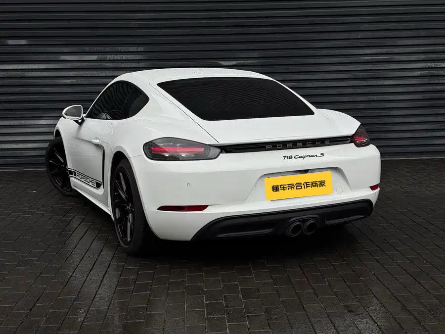 Porsche Porsche 718