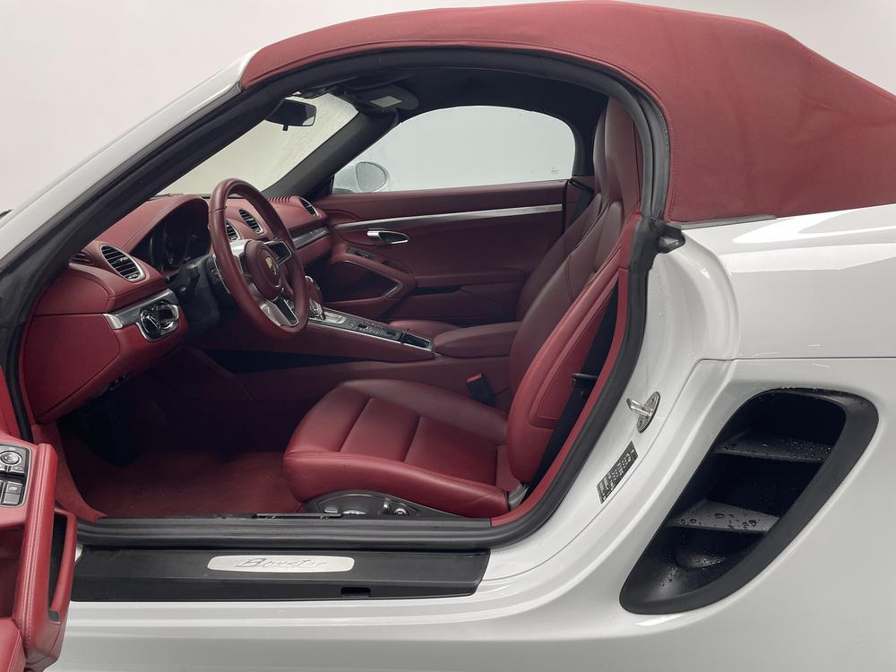Porsche Porsche 718