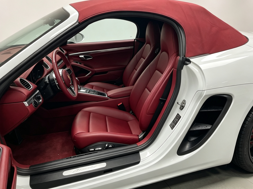 Porsche Porsche 718