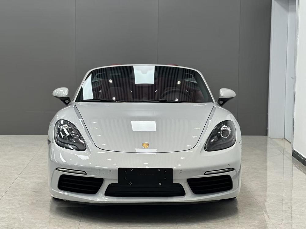 Porsche Porsche 718