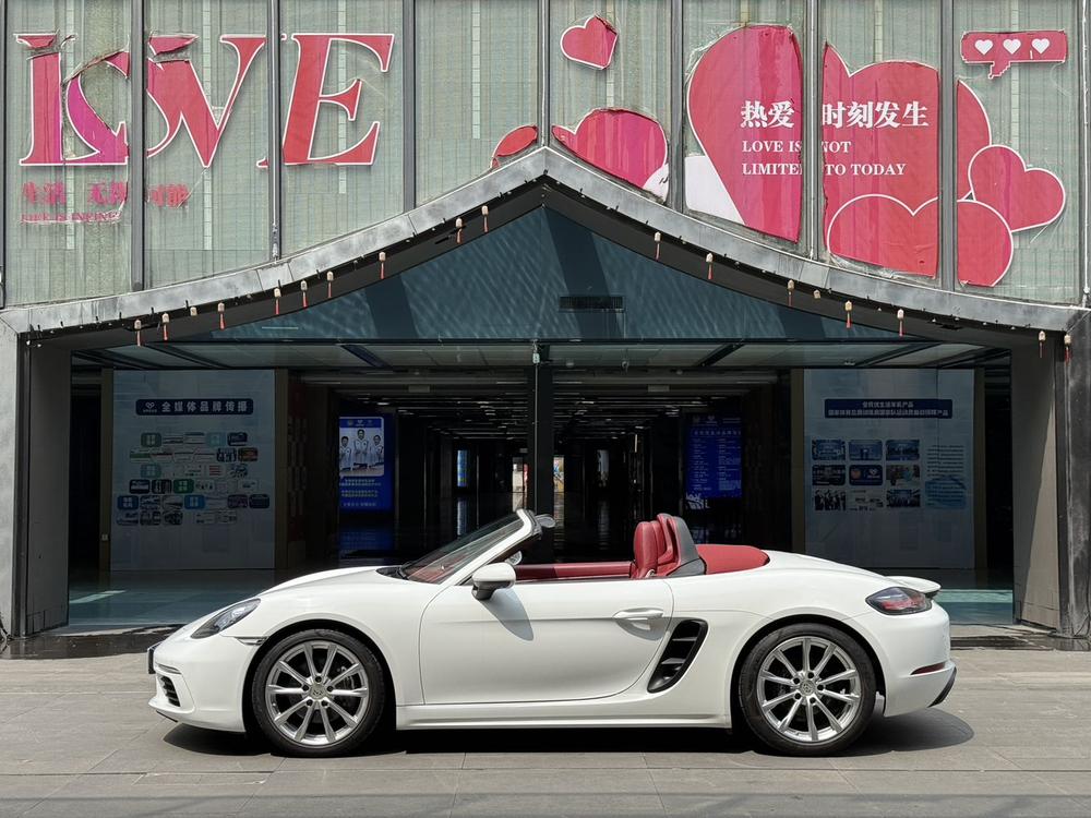 Porsche Porsche 718
