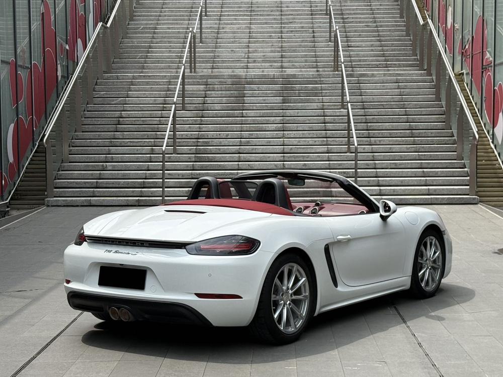 Porsche Porsche 718