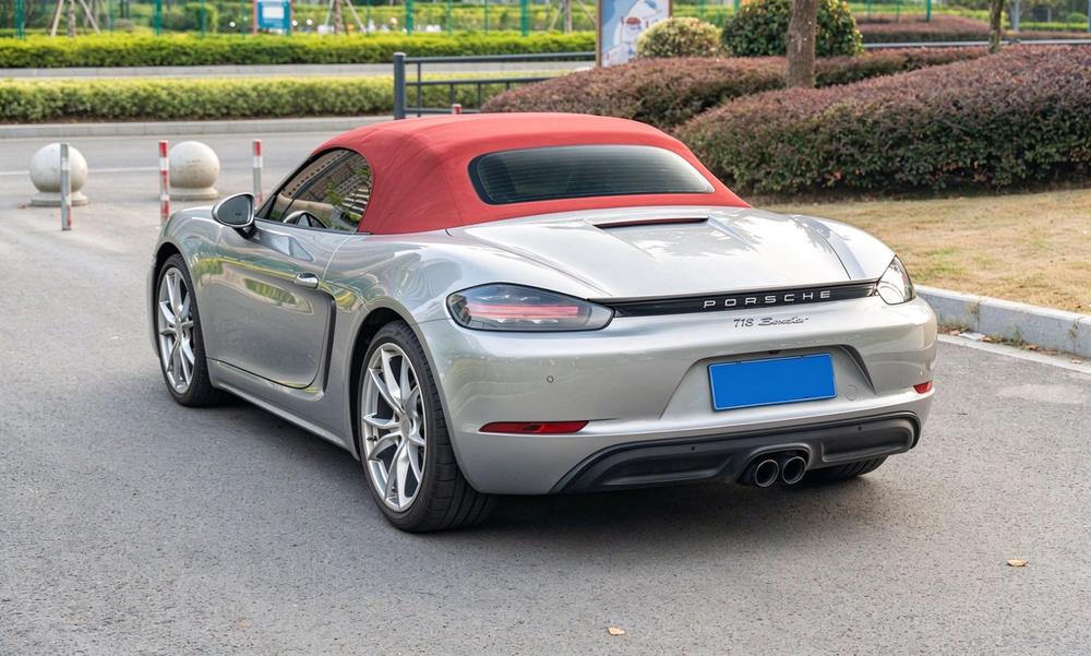 Porsche Porsche 718