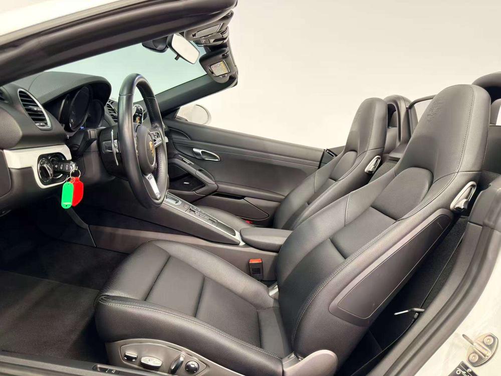 Porsche Porsche 718