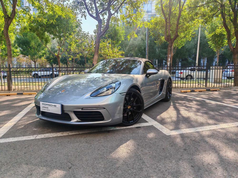 Porsche Porsche 718