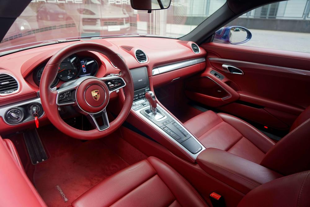 Porsche Porsche 718