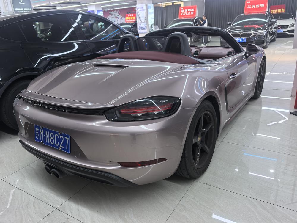 Porsche Porsche 718