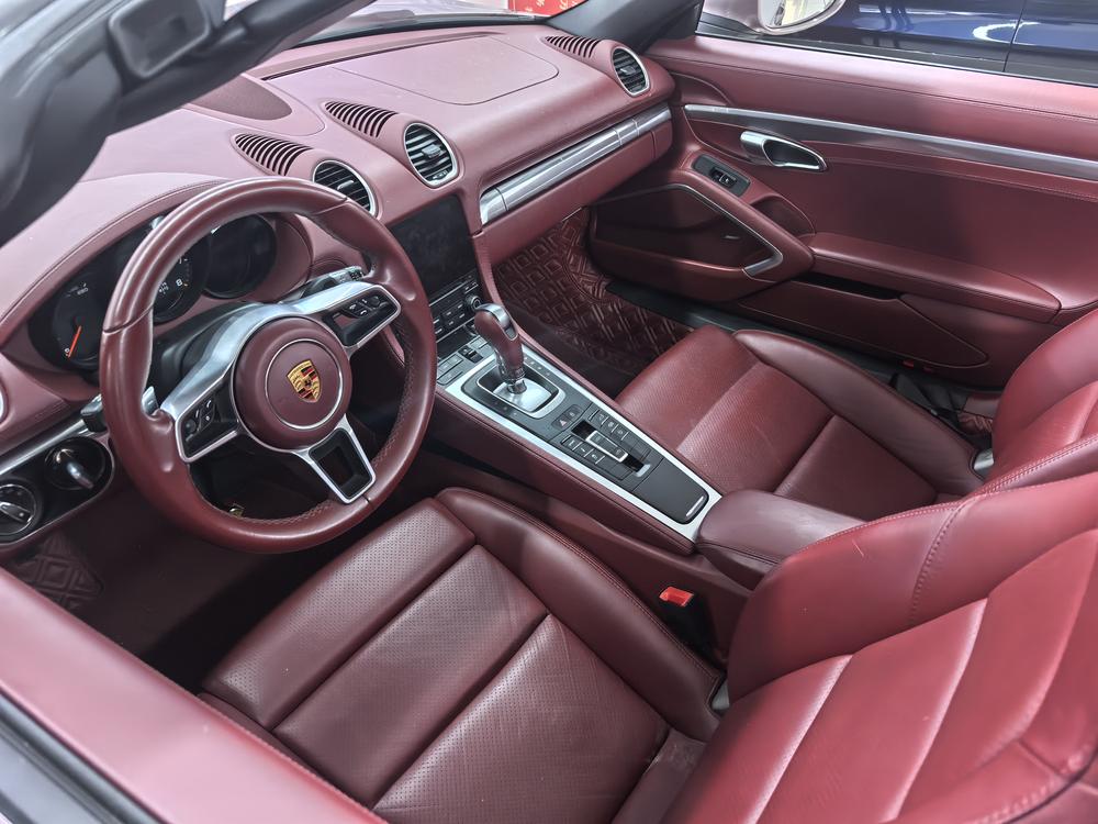 Porsche Porsche 718