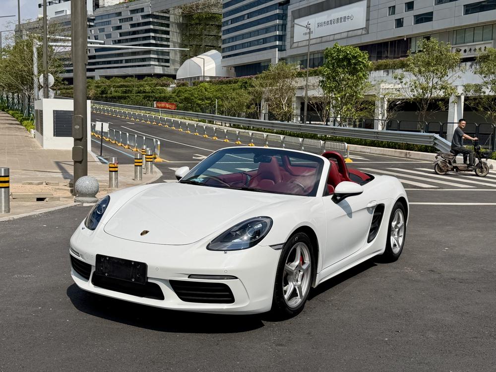 Porsche Porsche 718