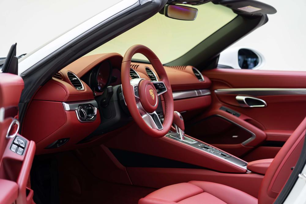 Porsche Porsche 718