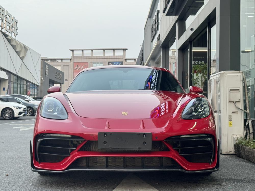 Porsche Porsche 718