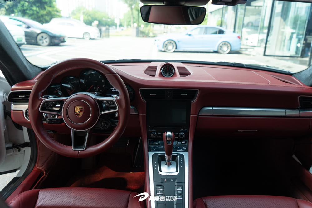 Porsche Porsche 911