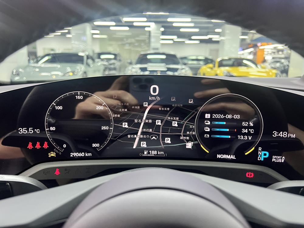 Porsche Taycan