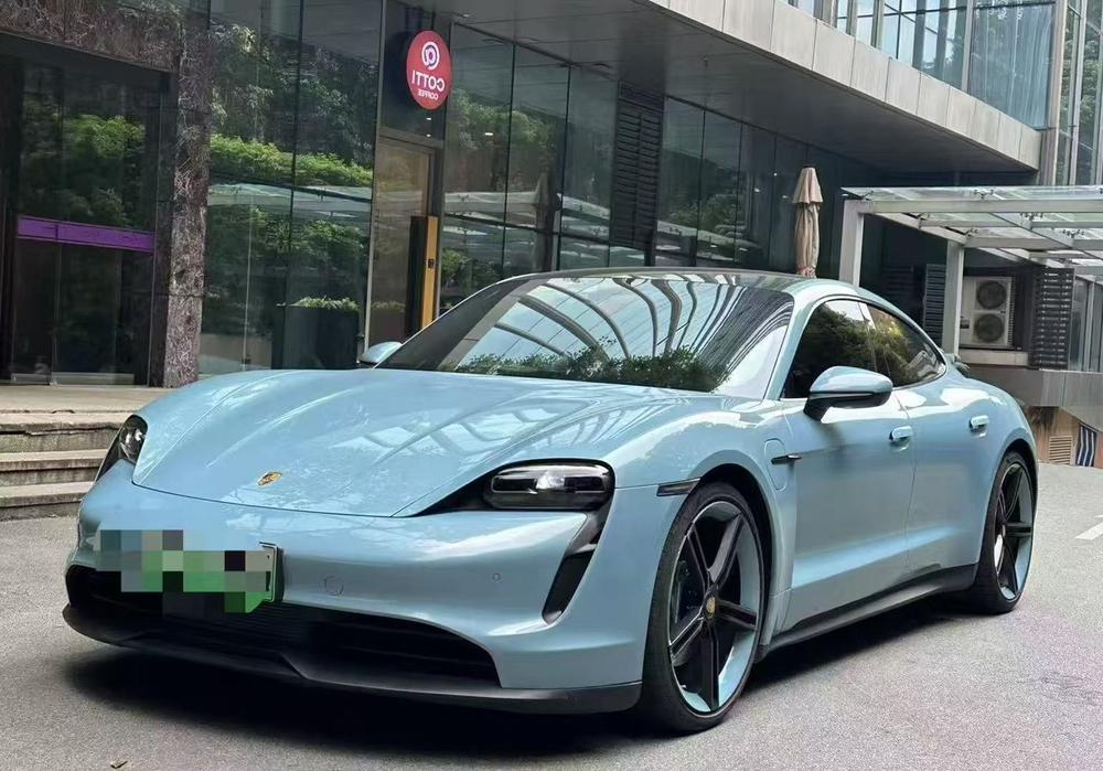 Porsche Taycan